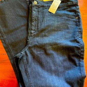 J. Jill NWT, Smooth Fit Jeans with slight flare, barely boot cut, size 18